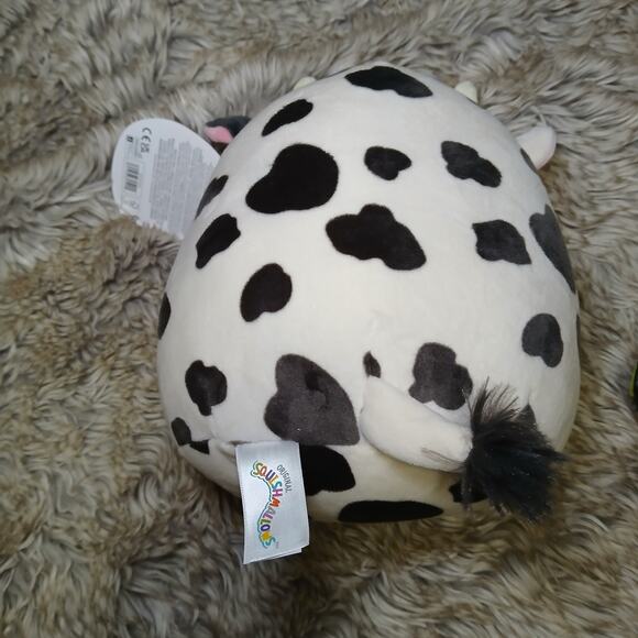 Squishmallow 8” Colin the Cow Valentine's Day 2025 With Tags - Picture 4 of 7